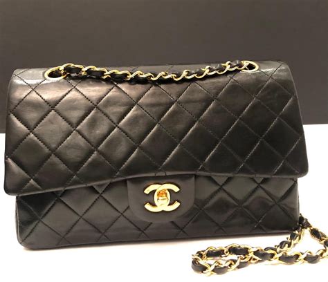 2.55 borsa chanel|Chanel 2.55 flap bag.